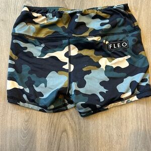 Fleo 2” Shorts